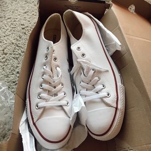 men’s white leather converse